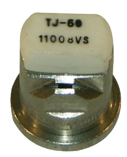 Tryska s dvojitým plochým postřikem