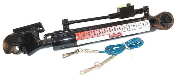 Hydraulický třetí bod s hákem + WKS kat. 2/2