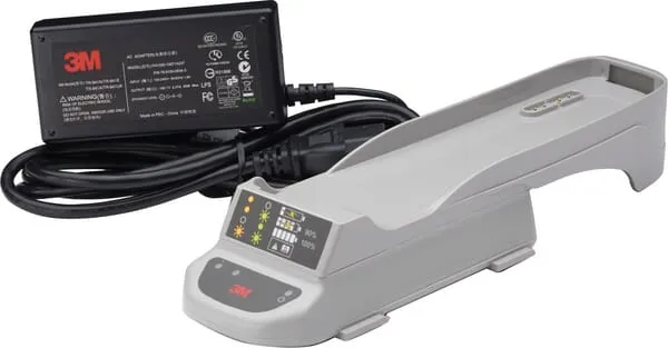 3M™ Nabíjecí stanice pro baterie Versaflo™