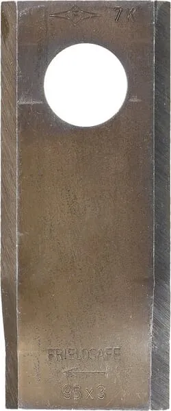 Nůž rotační sekačky rotace vpravo 96 x 40 x 3 mm; otvor Ø 19 mm; vhodný pro Deutz Fahr; 25 ks/bal.