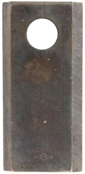 Nůž rotační sekačky rotace vlevo / vpravo 107 x 50 x 4 mm; otvor Ø 19 mm; vhodný pro PZ / Vicon; 25 ks/bal.