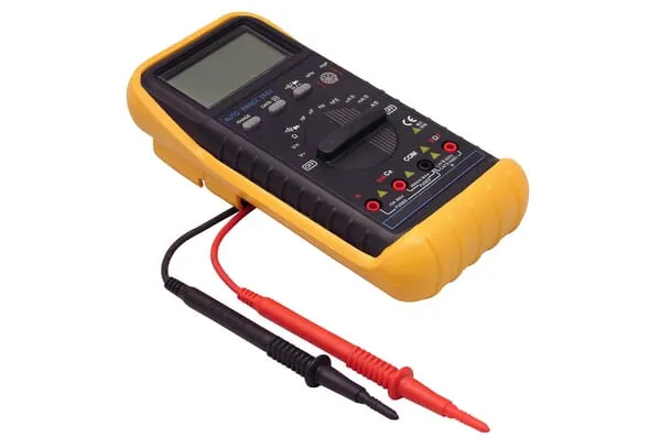 Digitální multimetr