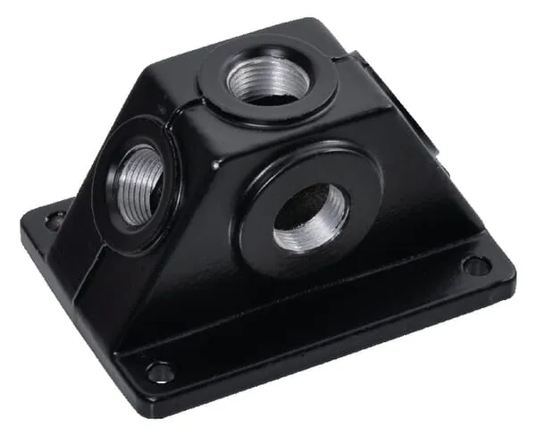 Nástěnná zásuvka Rectus