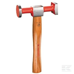 Kladiva na karoserii