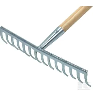 Hrábě, motyky a plečky